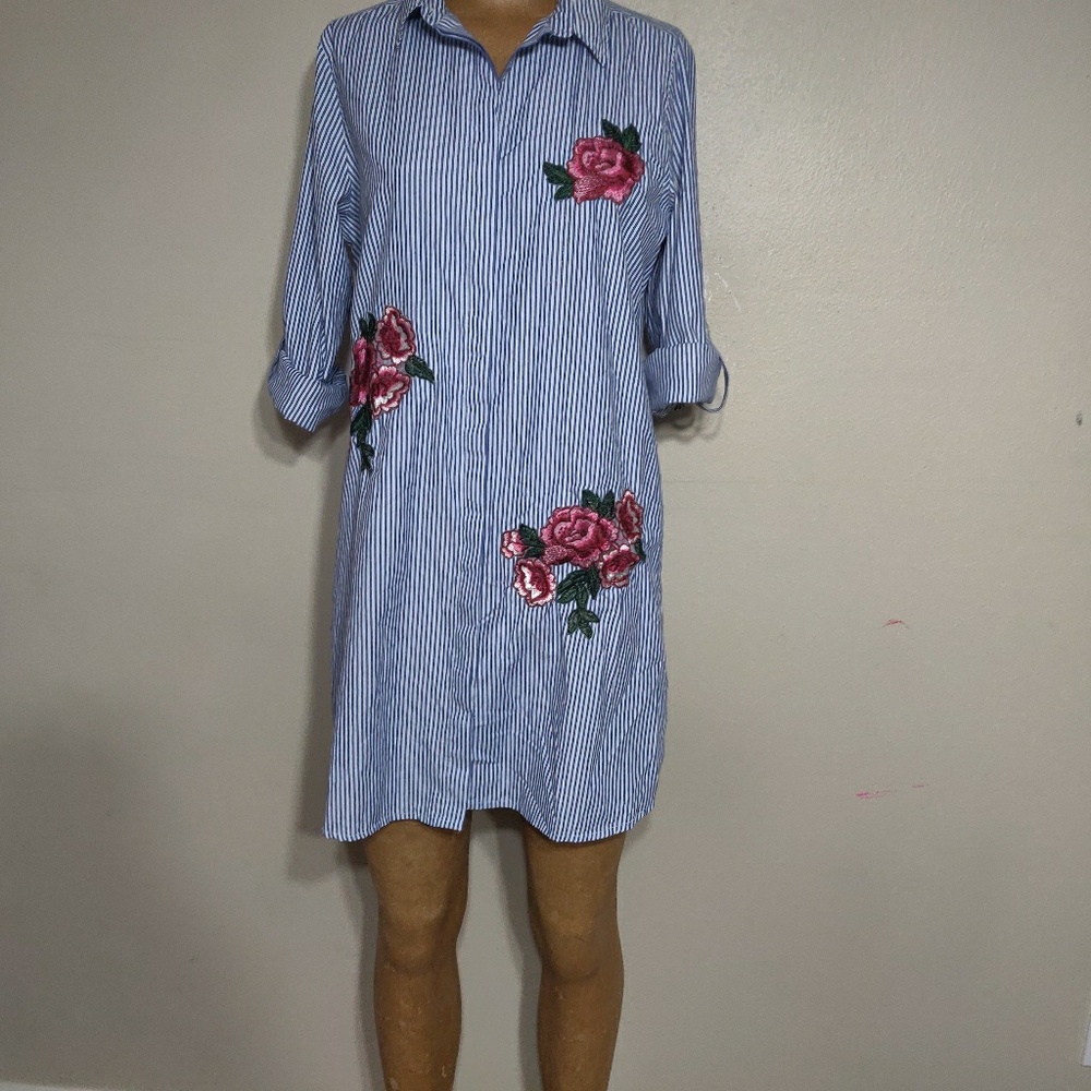 Dress - Picture 2 of 2